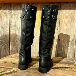 Vince Camuto black leather boots 7.5